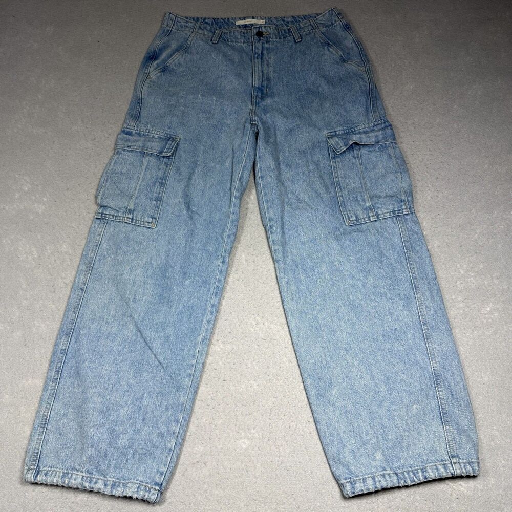 Levis 94 Baggy Cargo Jeans Women 30 Fits 32x39 Light Wash Wide Leg Utility Denim - Picture 1 of 16